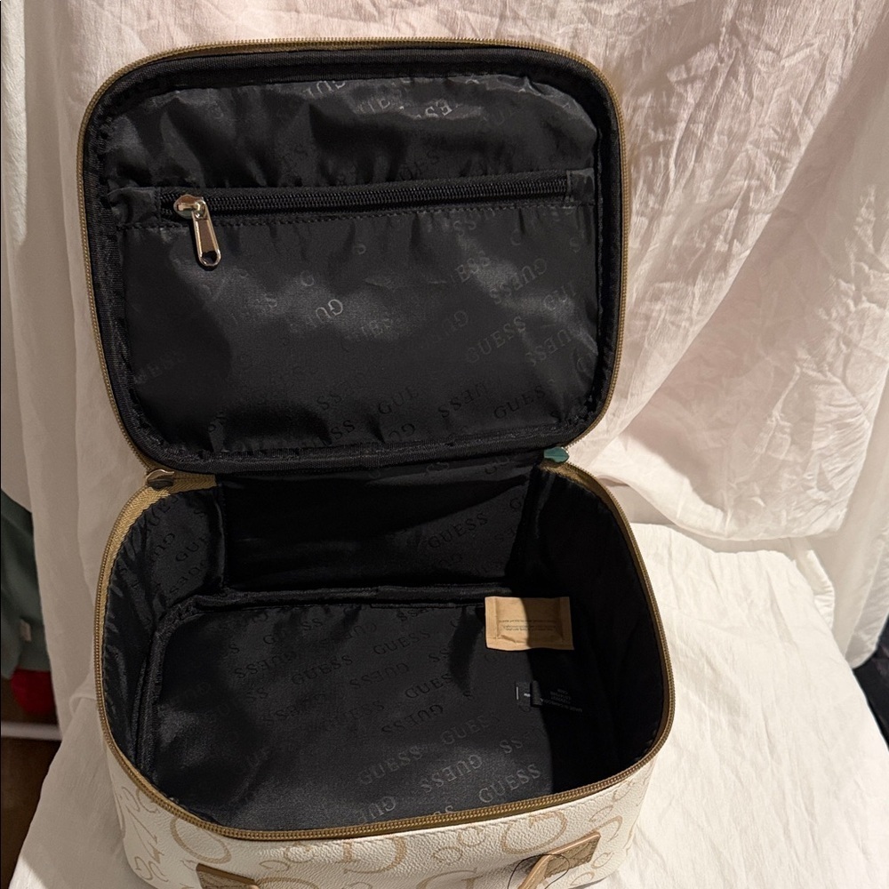 Guess Tan Monogram Travel Bag - Picture 6 of 10